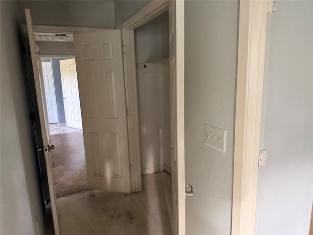 424 Baker Circle, Ames, TX 77575