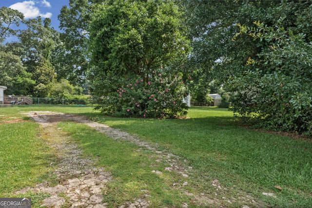 120 Woodlawn Avenue, Griffin, GA 30224