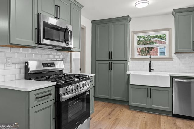 120 Woodlawn Avenue, Griffin, GA 30224