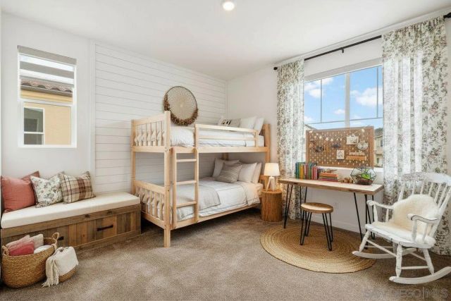 27748 Heritage Ln, Valley Center, CA 92082