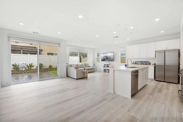 27748 Heritage Ln, Valley Center, CA 92082