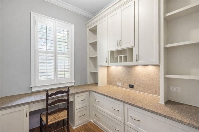 2291 Falmouth SE Court 23, Smyrna, GA 30080