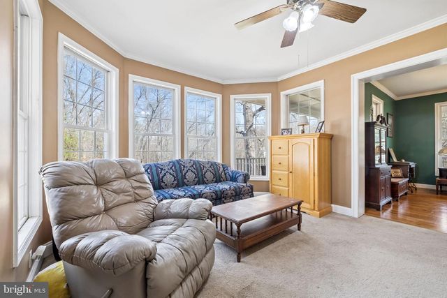 7214 CLIFTON RD, Clifton, VA 20124