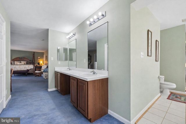 7214 CLIFTON RD, Clifton, VA 20124