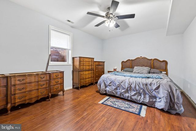 7214 CLIFTON RD, Clifton, VA 20124