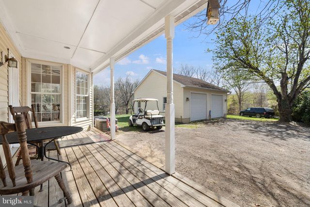 7214 CLIFTON RD, Clifton, VA 20124