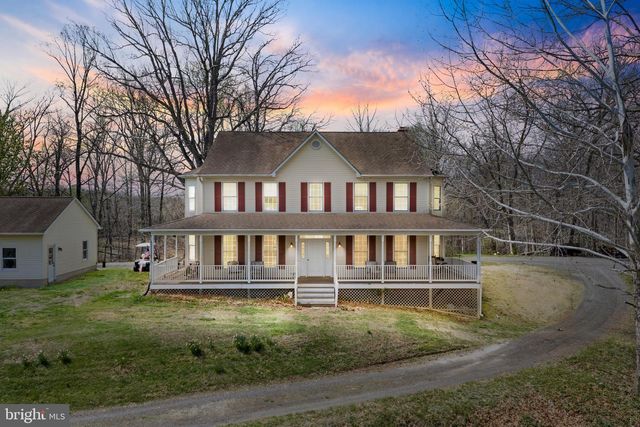 7214 CLIFTON RD, Clifton, VA 20124