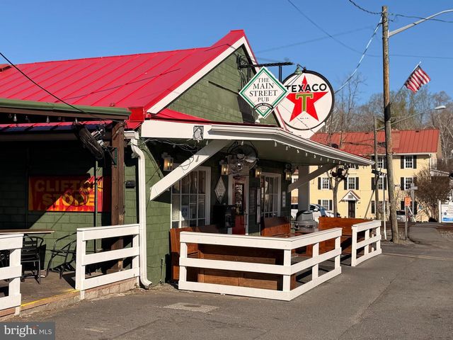 7214 CLIFTON RD, Clifton, VA 20124