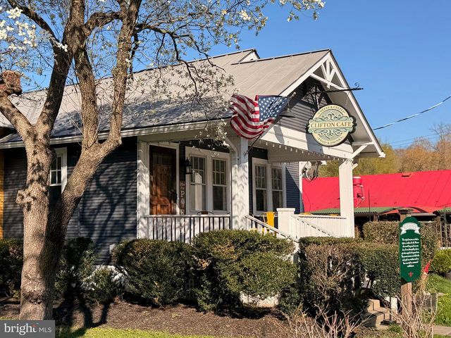 7214 CLIFTON RD, Clifton, VA 20124