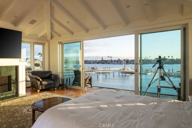 2323 Bayside Drive, Corona Del Mar, CA 92625
