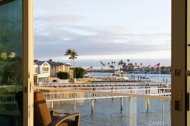 2323 Bayside Drive, Corona Del Mar, CA 92625