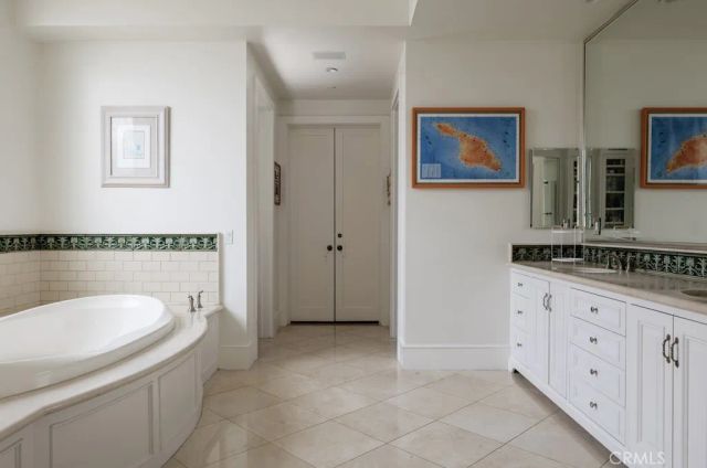 2323 Bayside Drive, Corona Del Mar, CA 92625