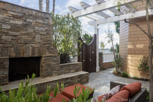 2323 Bayside Drive, Corona Del Mar, CA 92625