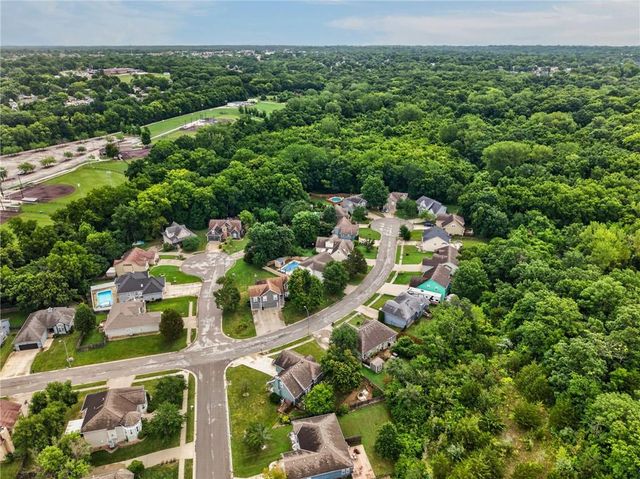 21417 E 50th Terrace Court, Blue Springs, MO 64015