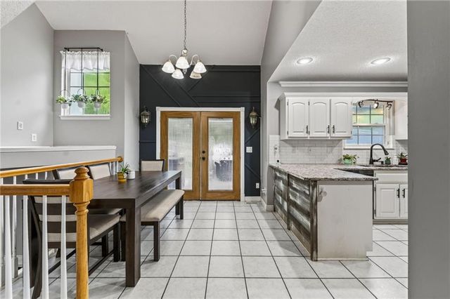 21417 E 50th Terrace Court, Blue Springs, MO 64015