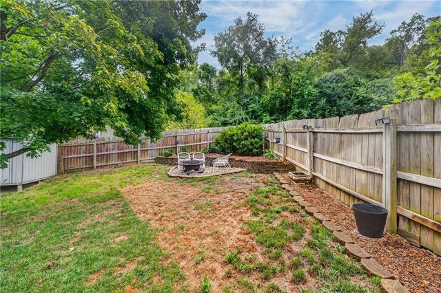 21417 E 50th Terrace Court, Blue Springs, MO 64015