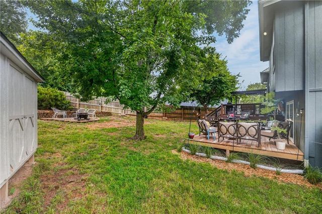 21417 E 50th Terrace Court, Blue Springs, MO 64015