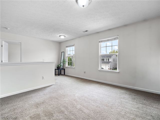 111 Slippery Rock Lane, Berea, OH 44017