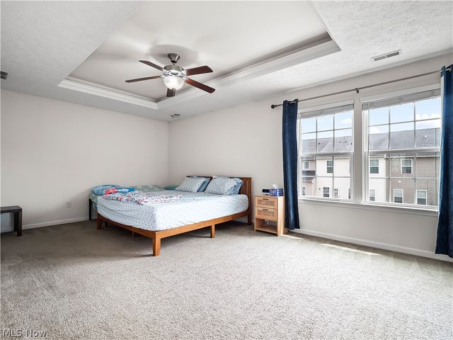 111 Slippery Rock Lane, Berea, OH 44017