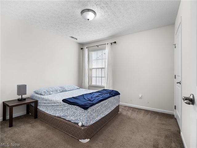111 Slippery Rock Lane, Berea, OH 44017