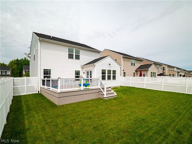 111 Slippery Rock Lane, Berea, OH 44017