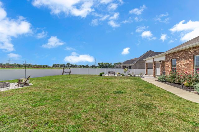 1724 Day Flower Dr, Murfreesboro, TN 37130