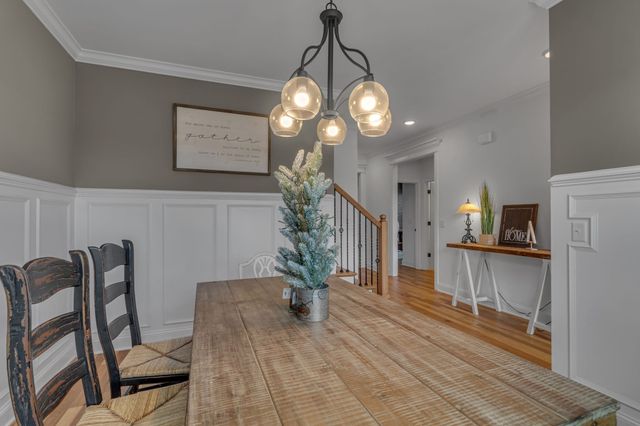 1724 Day Flower Dr, Murfreesboro, TN 37130