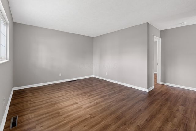 1519 Grovewood Drive, Columbus, OH 43207