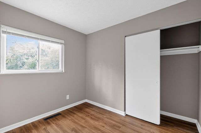 1519 Grovewood Drive, Columbus, OH 43207