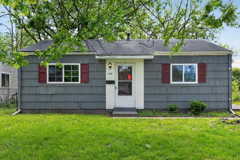 1519 Grovewood Drive, Columbus, OH 43207