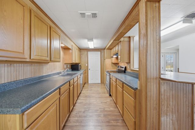 1101 S Masonic, Bellville, TX 77418