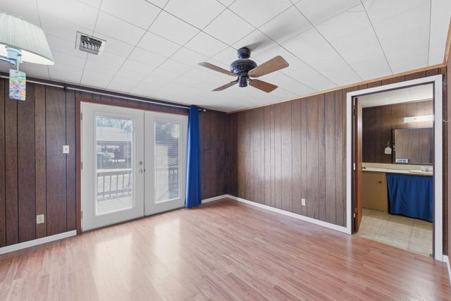 1101 S Masonic, Bellville, TX 77418