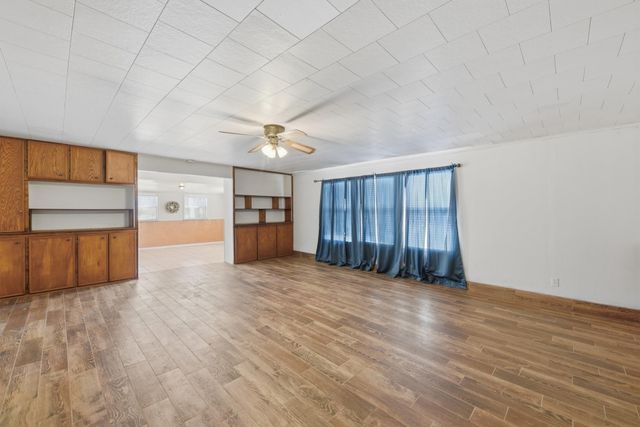 1101 S Masonic, Bellville, TX 77418