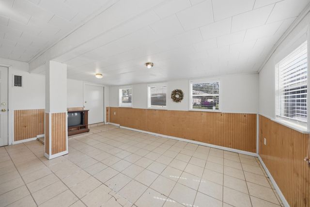 1101 S Masonic, Bellville, TX 77418