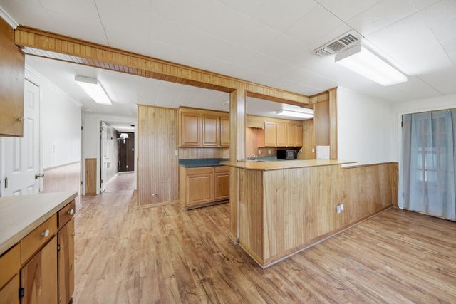 1101 S Masonic, Bellville, TX 77418