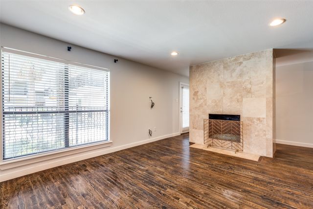 5816 Birchbrook Drive 122, Dallas, TX 75206