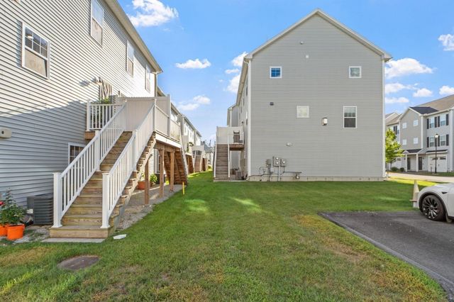 1400 Gorham St 41, Lowell, MA 01852