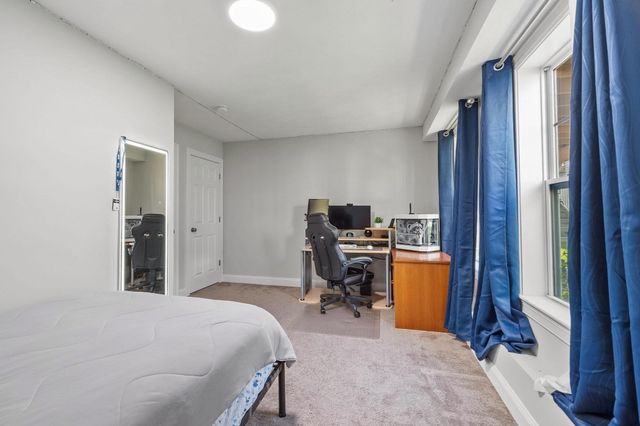 1400 Gorham St 41, Lowell, MA 01852