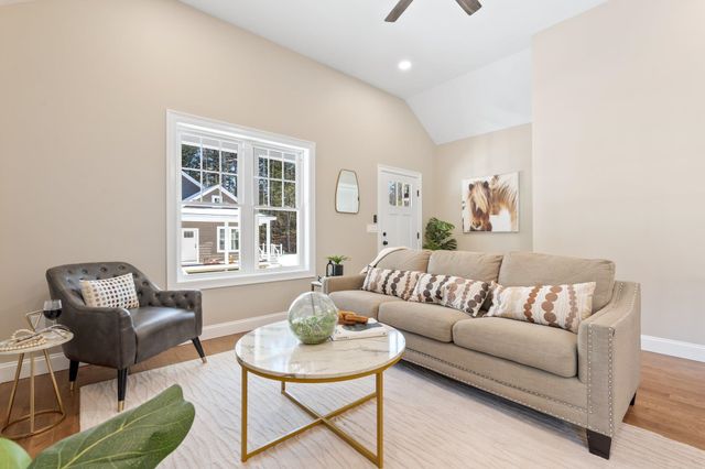 3B Debbie Lane, Amherst, NH 03031