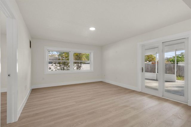2352 LORENA LANE, Clearwater, FL 33765