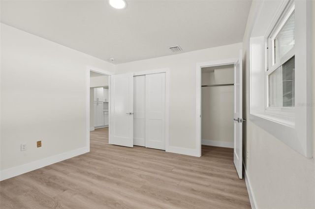 2352 LORENA LANE, Clearwater, FL 33765