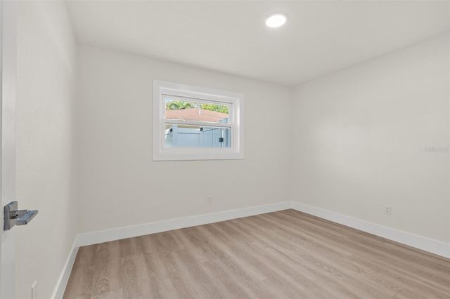 2352 LORENA LANE, Clearwater, FL 33765