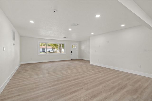 2352 LORENA LANE, Clearwater, FL 33765