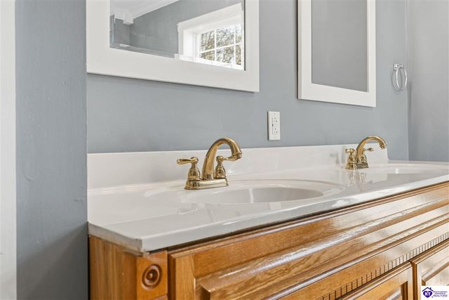 1237 Park Lane, Brandenburg, KY 40108