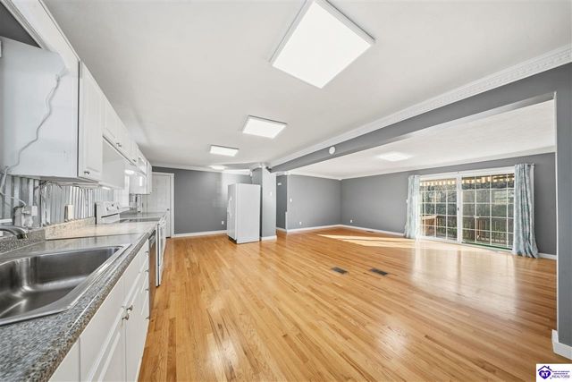 1237 Park Lane, Brandenburg, KY 40108