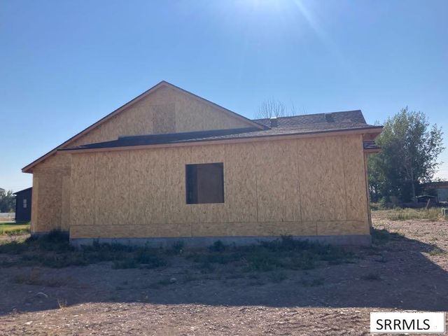 1584 N Sandbar Street, Idaho Falls, ID 83404