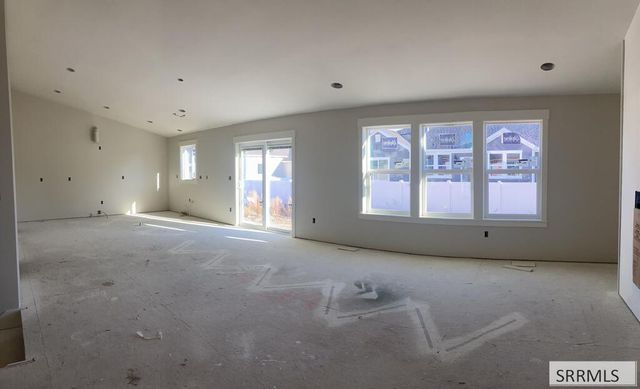 1584 N Sandbar Street, Idaho Falls, ID 83404