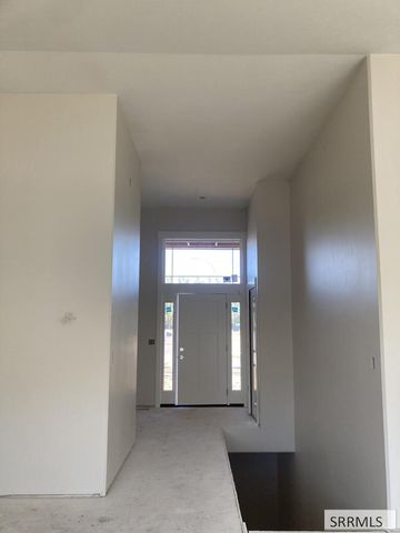 1584 N Sandbar Street, Idaho Falls, ID 83404