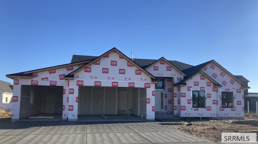 1584 N Sandbar Street, Idaho Falls, ID 83404
