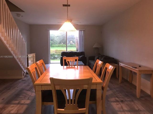 2476 Cordoba Bnd 2476, Weston, FL 33327